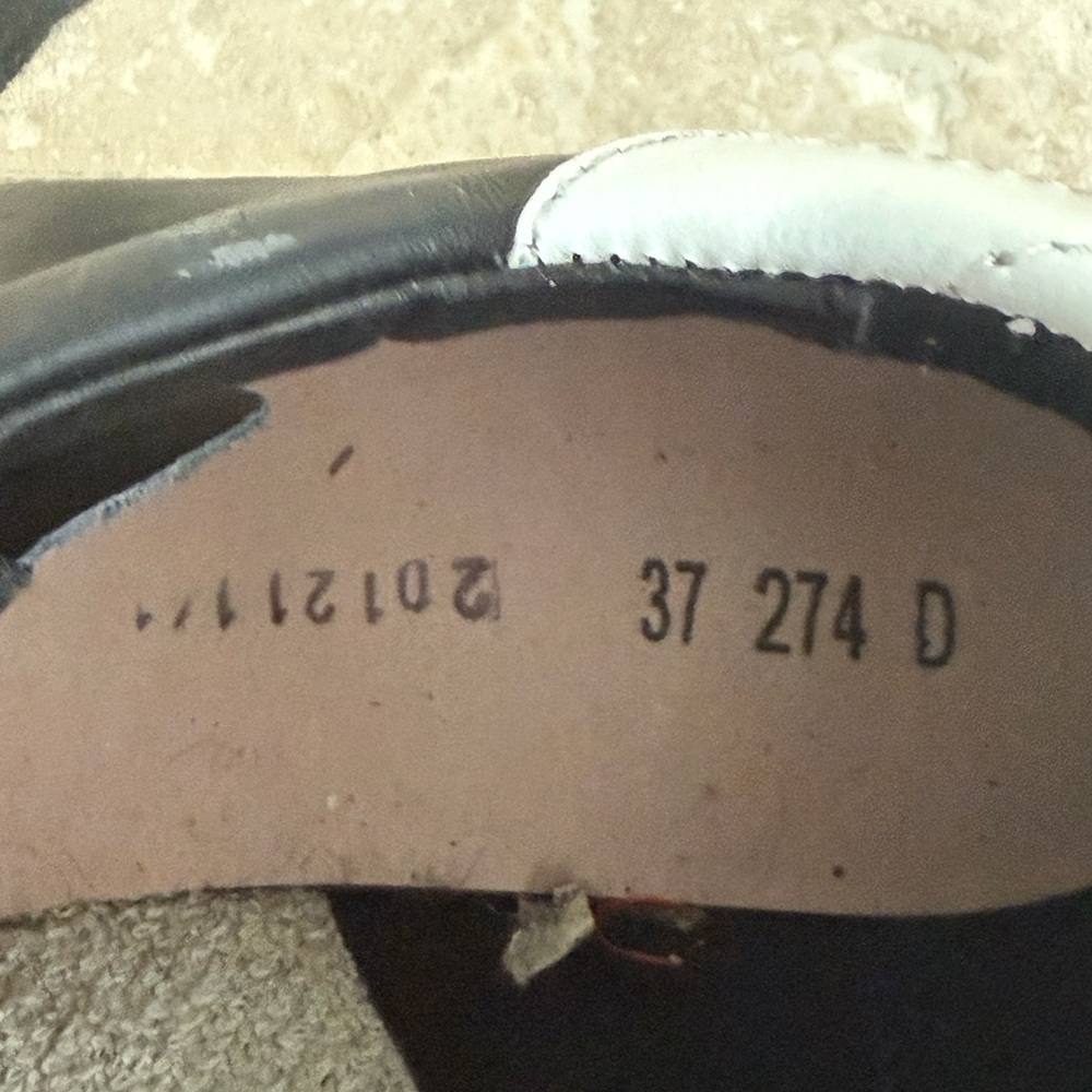Golden Goose EUC Superstar Black Leather Trainers Size 37 - Picture 4 of 14